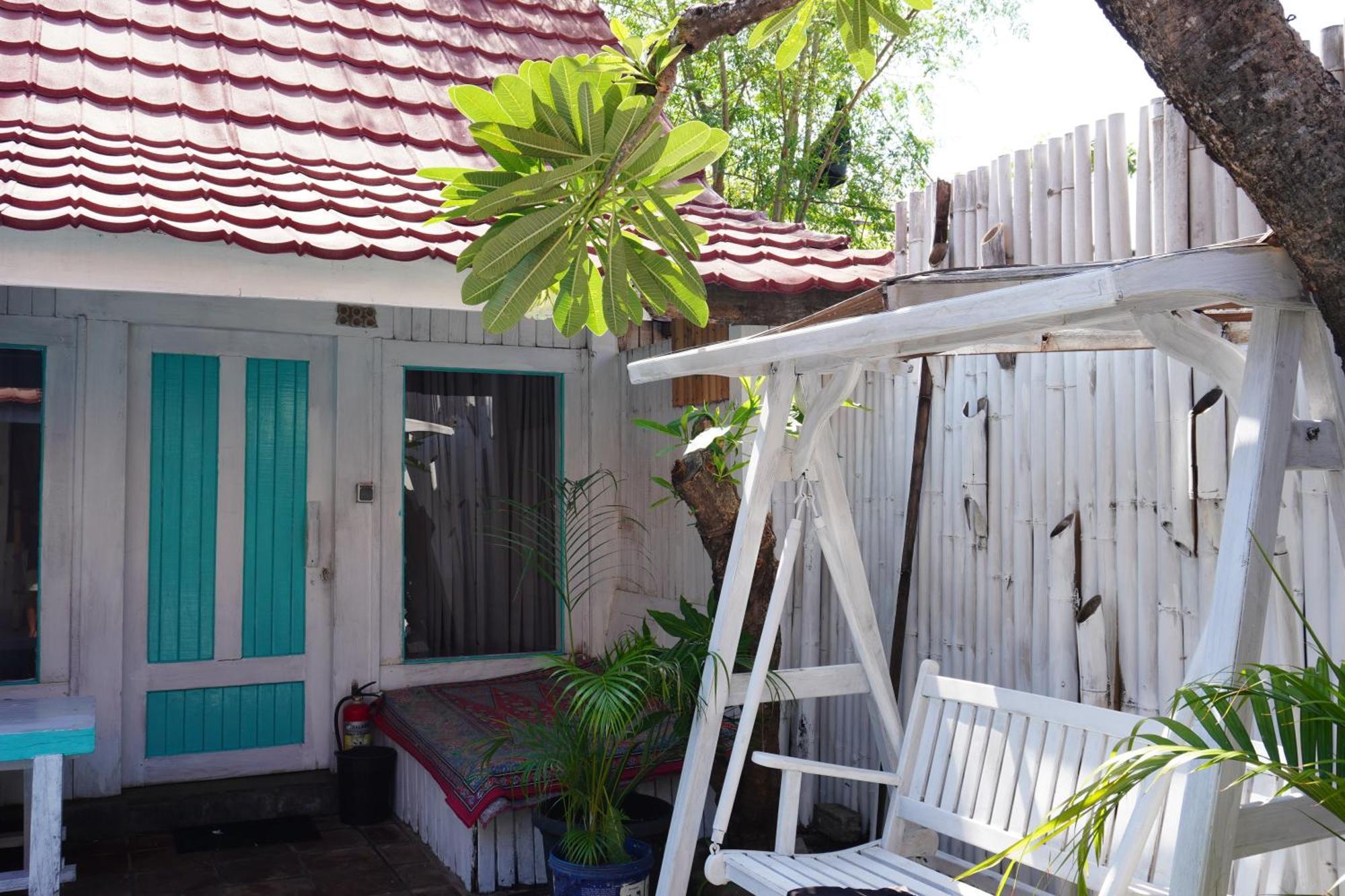 Kushak Bungalow غيلي تراوانغان المظهر الخارجي الصورة
